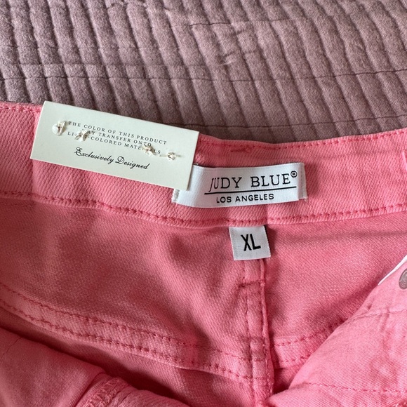Judy Blue Women's Bubblegum Pink Jean Shorts - Picture 3 of 3